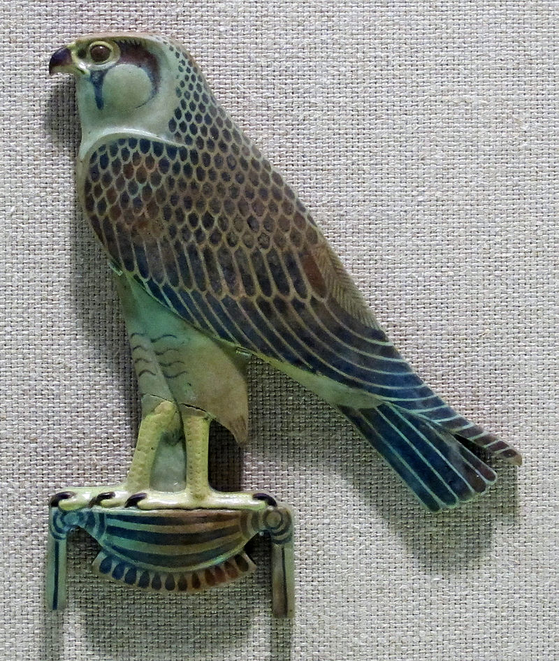 Applique_in_faience_per_tempietti_in_legno,_periodo_tolemaico,_falco_03.JPG