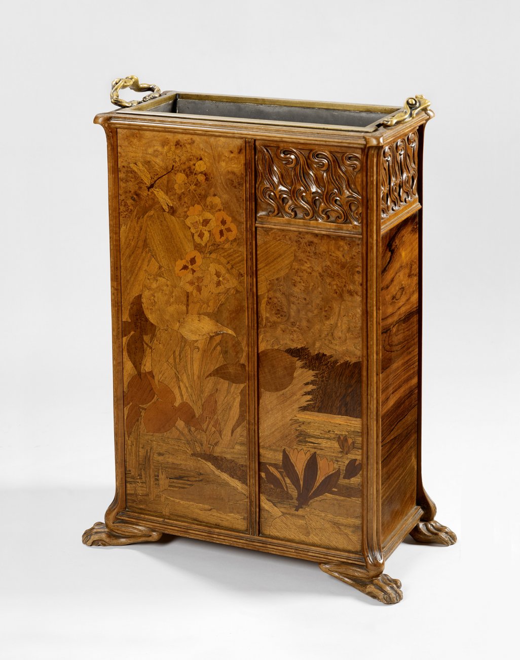 art-nouveau-emile-galle-furniture-1900.jpg