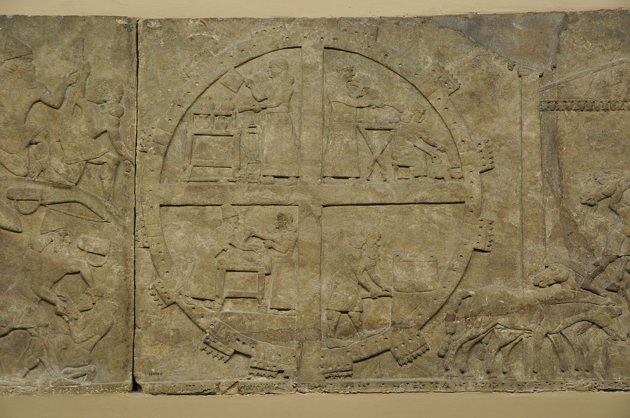 Assyrian_Reliefs_Nimrod_North_West_Palace_-_Castle.JPG