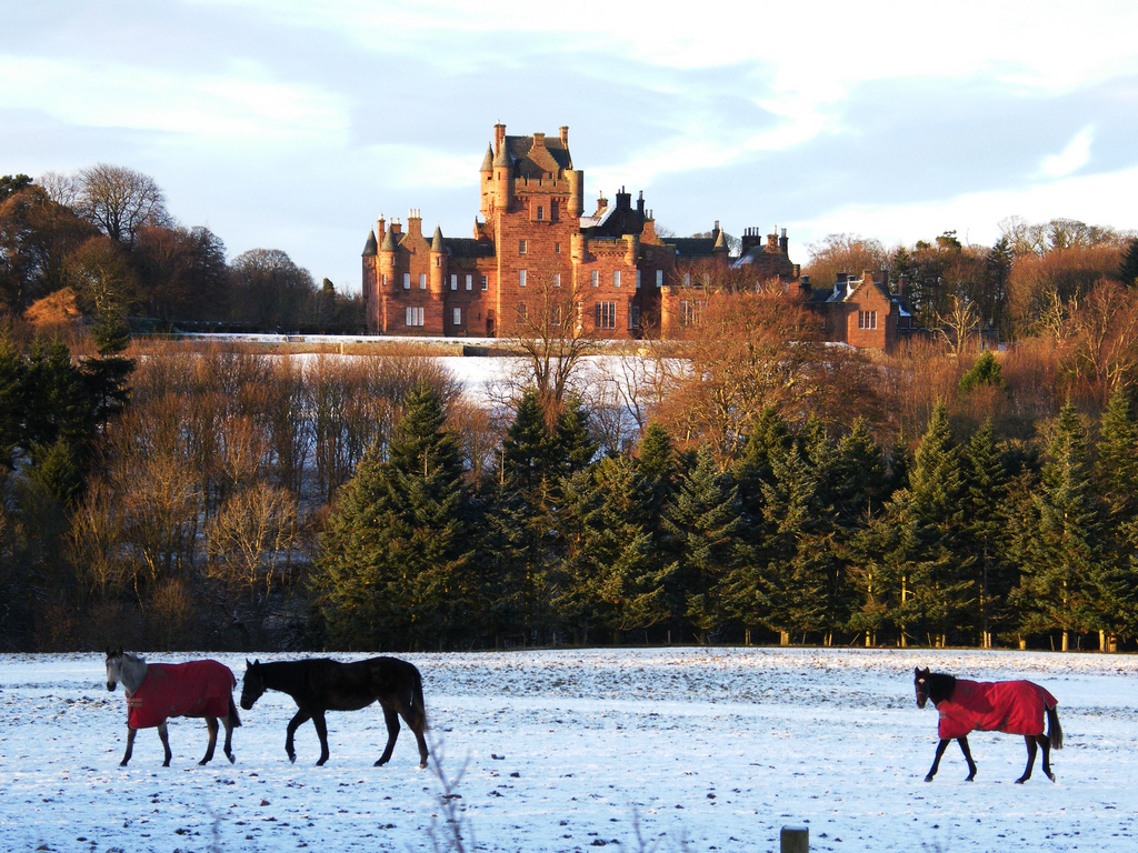 Ayton Castle, Scottish Borders4275509088_6dde97931d_b.jpg