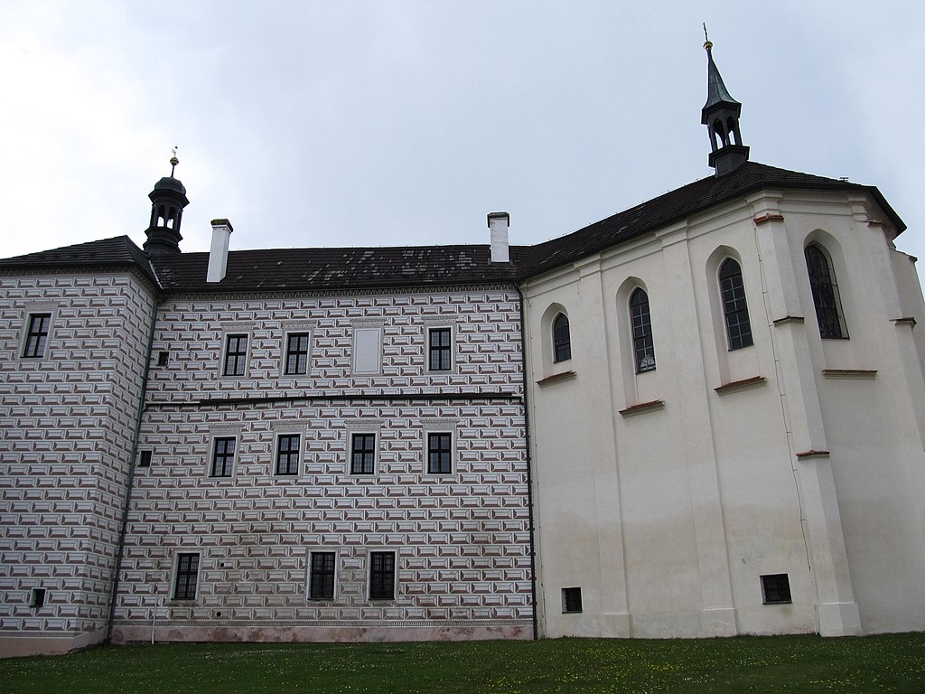 Březnice,_zámek_(6).jpg
