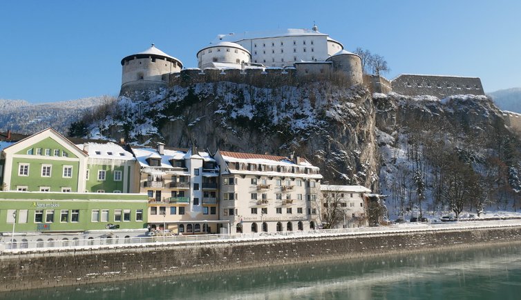 B_RS221224_9677-winter-am-inn-bei-festung-kufstein-2.JPG