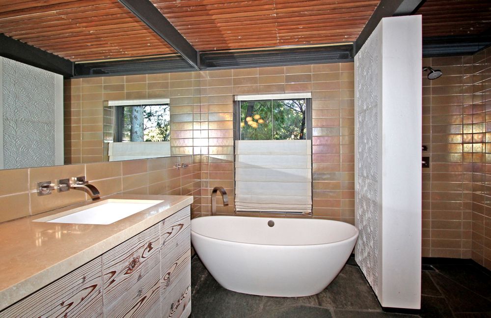 Bathroom-24.jpg