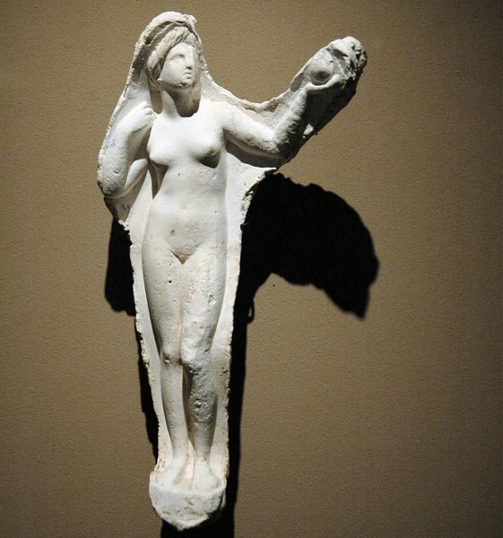 begram_aphrodite.jpg