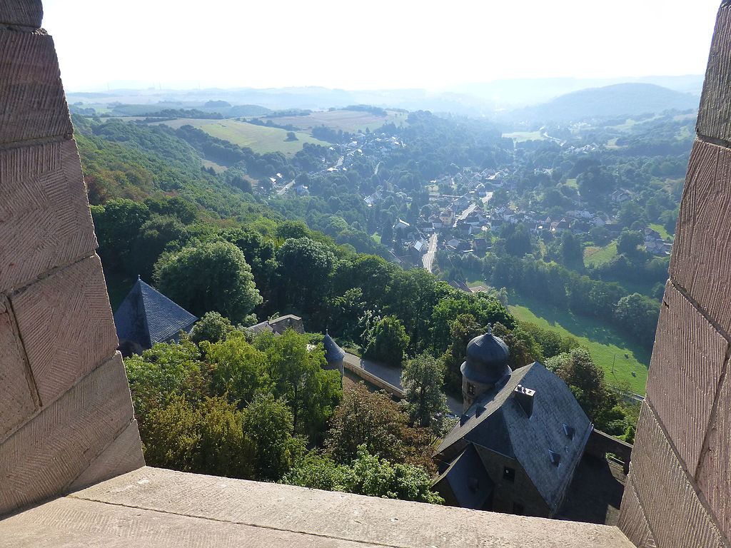 Bergfried_Burg_Lichtenberg-04-Ausblick.jpg