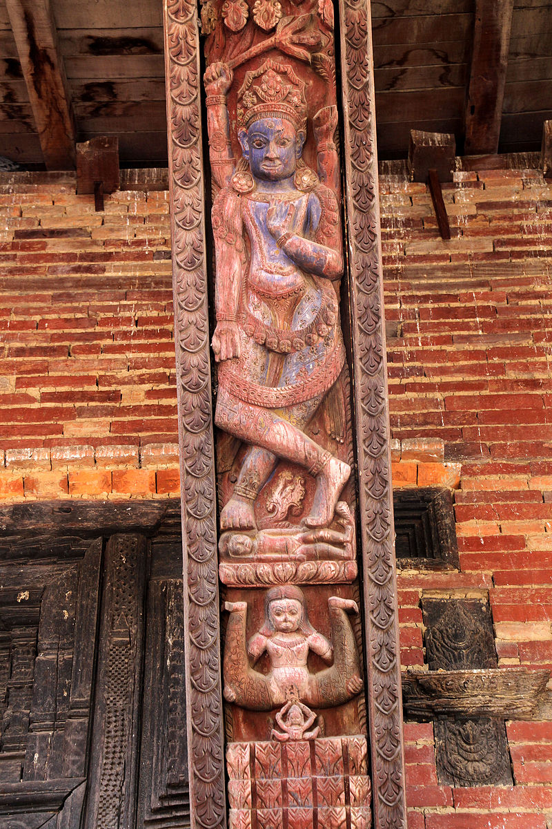 Bhaktapur-Yaksheshvara-130-erotische_Schnitzerei-gje.jpg