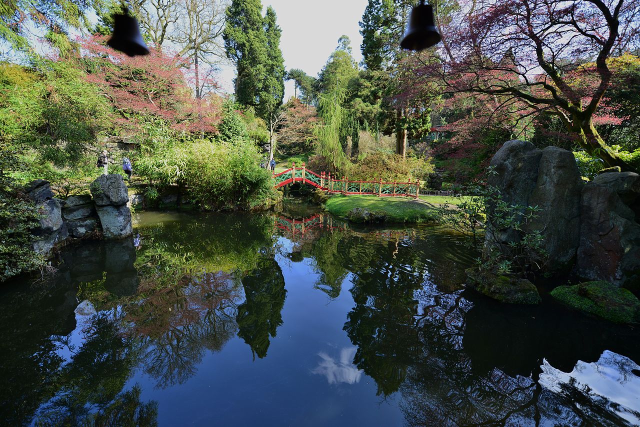 Biddulph_Grange_View_from_the_pagoda_in_the_Chinese_Garden.JPG