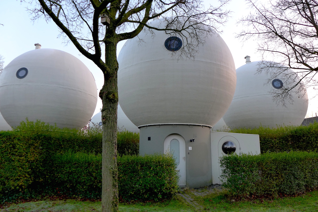 Bolwoningen_(V-006).jpg