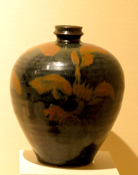 Bottle (China-Song Dynasty) (11th Century).jpg