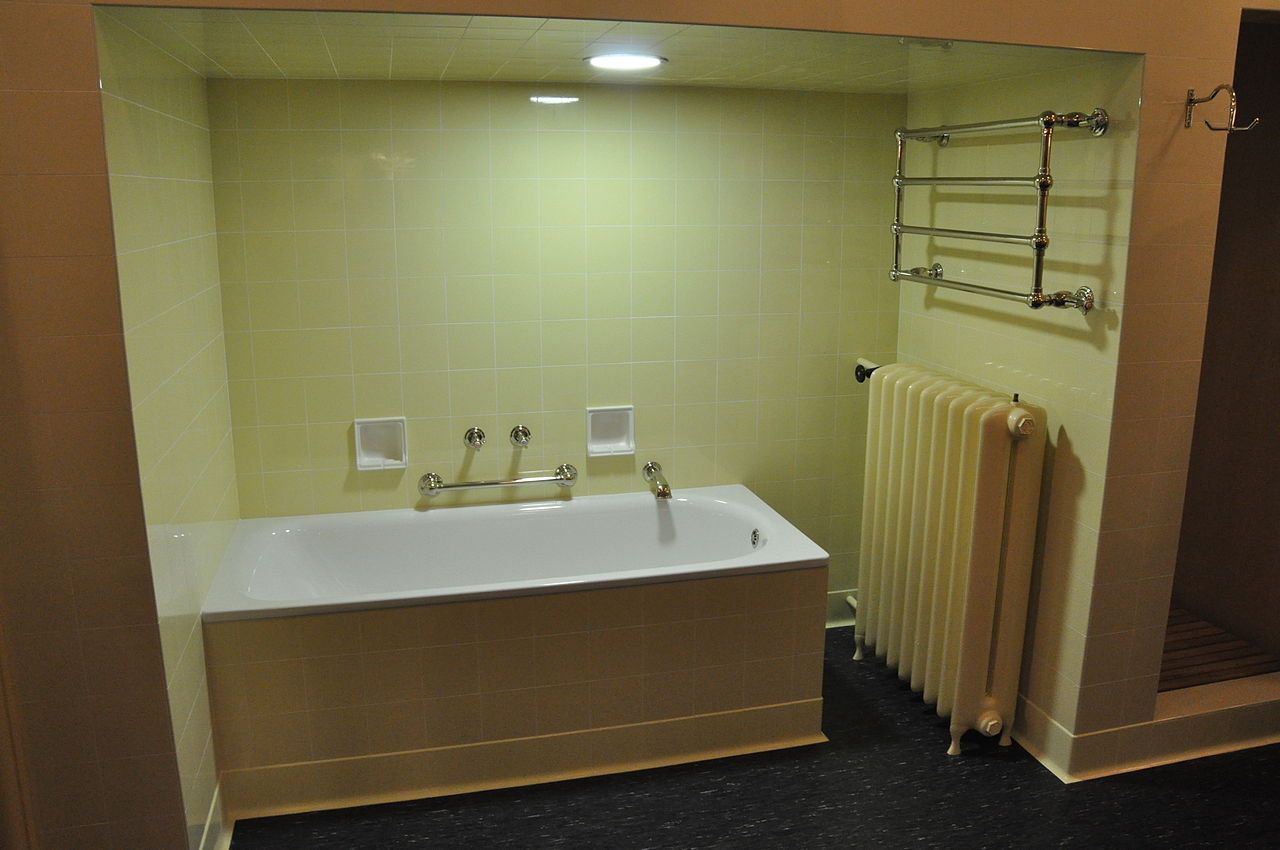 Brno-Villa-Stiassny-po-rekonstrukci2015interiér09.jpg