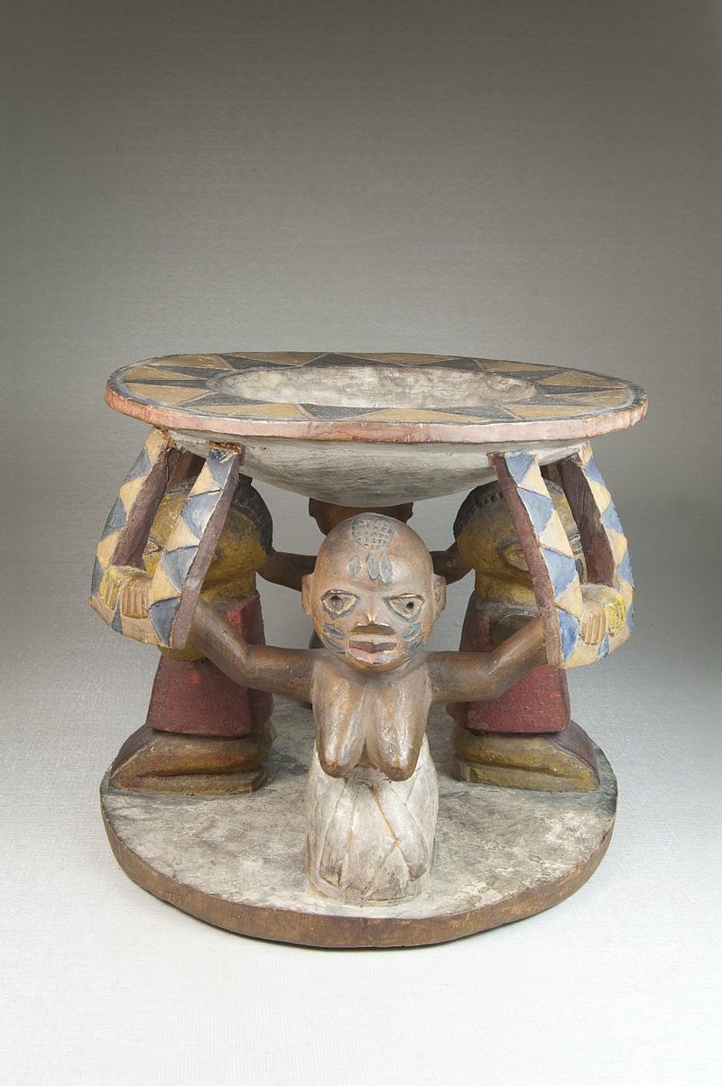 Brooklyn_Museum_22.1519_Carved_Dish_for_Palm_Nuts_Agere_Ifa_(3).jpg