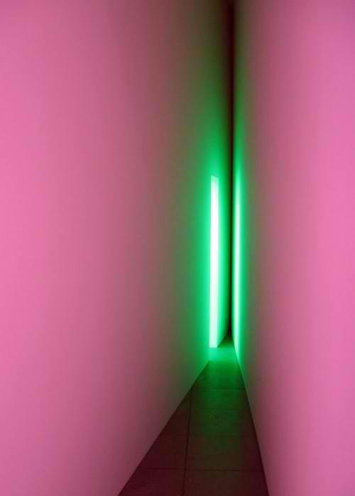 BRUCE-NAUMAN-“Dream-Passage”.jpg