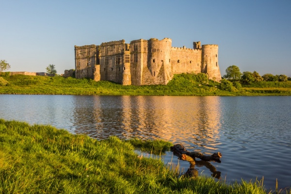 Carew-Castle-0931.jpg