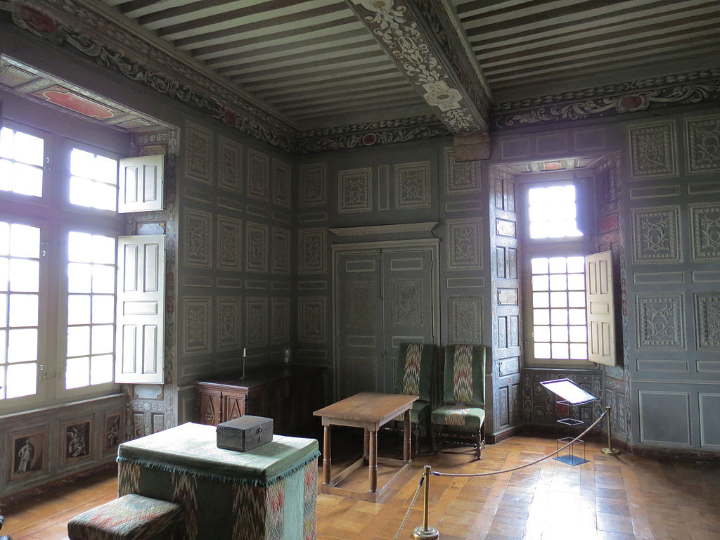 Carrouges-Chateau_28.JPG