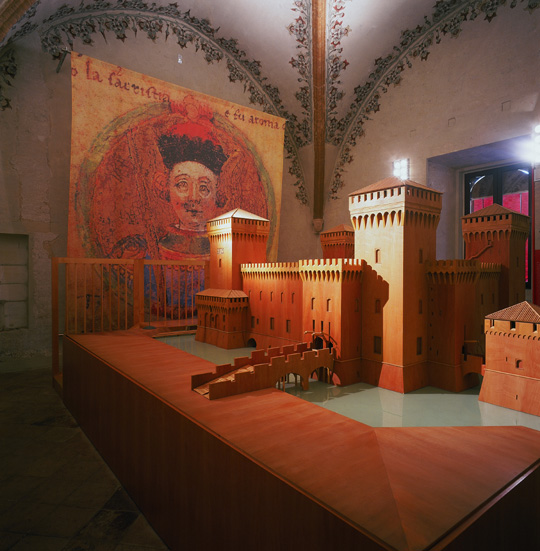 Castello_ferrara_salagotica.jpg