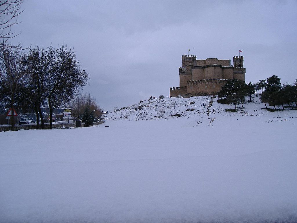 Castillo_de_Los_Mendoza.JPG