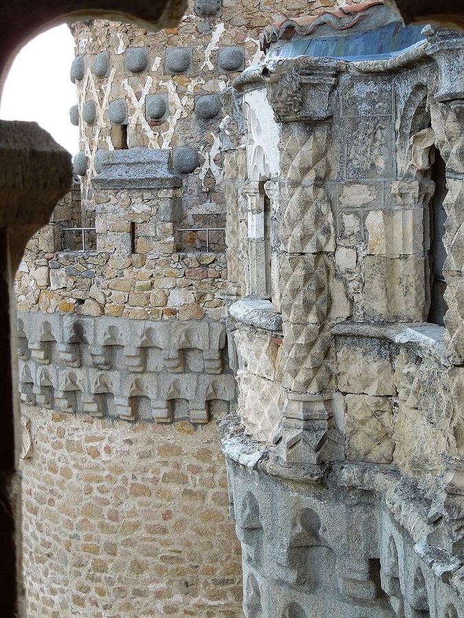 Castillo_nuevo_de_Manzanares_el_Real_-_Guas_gallery.JPG