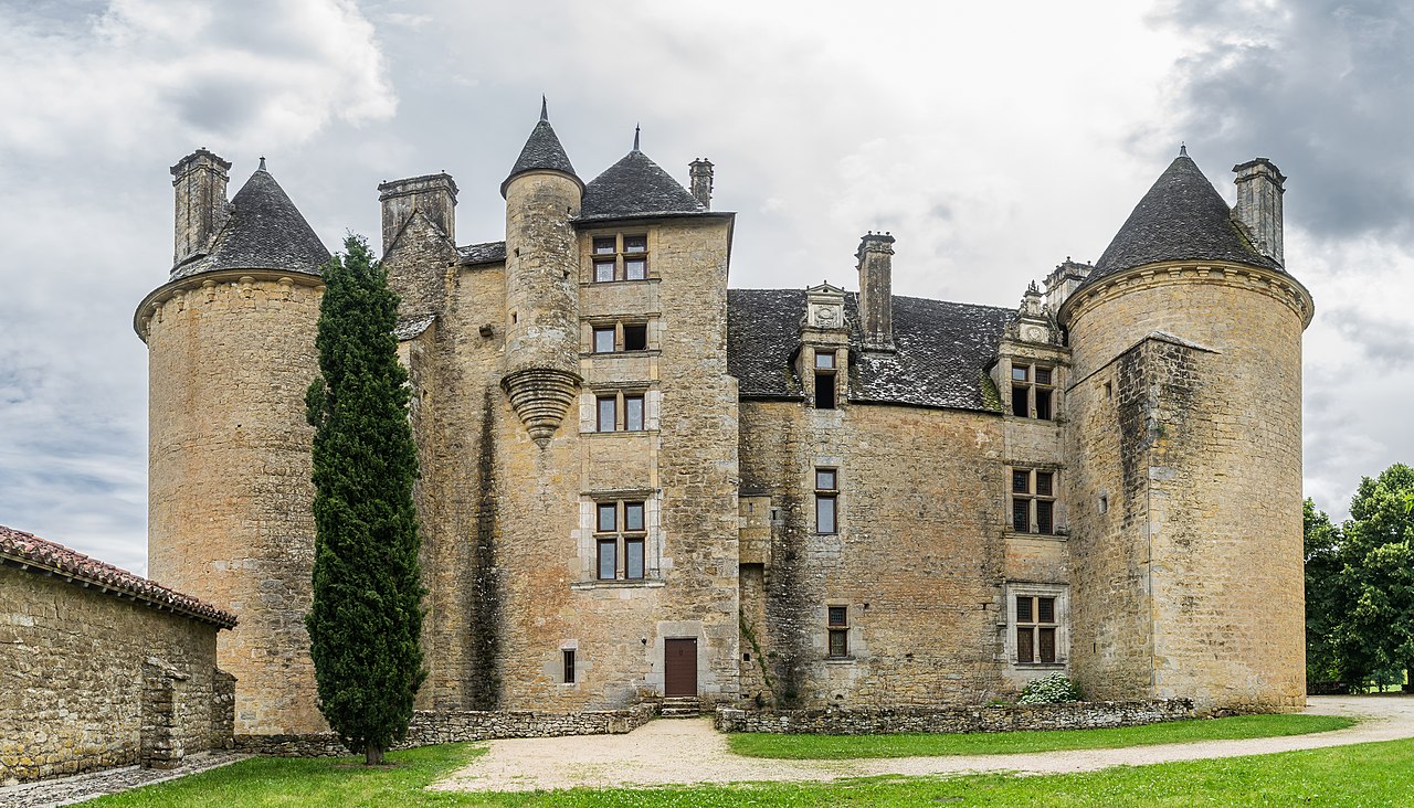 Castle_of_Montal_11.jpg