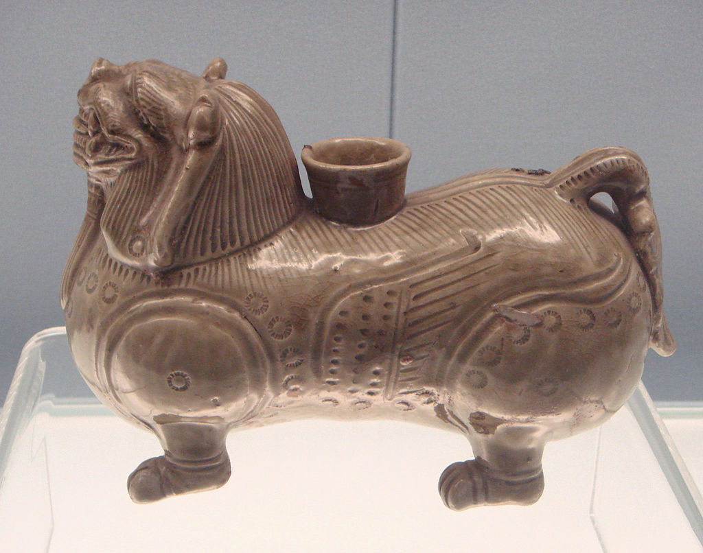 Celadon_lion_shaped_Bixie_Western_Jin_period_265_317CE.jpg
