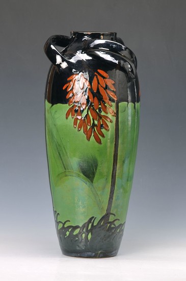 ceramic-vase-Max-Laeuger-Kandern-around-1897_1575344104_997 (1).jpg