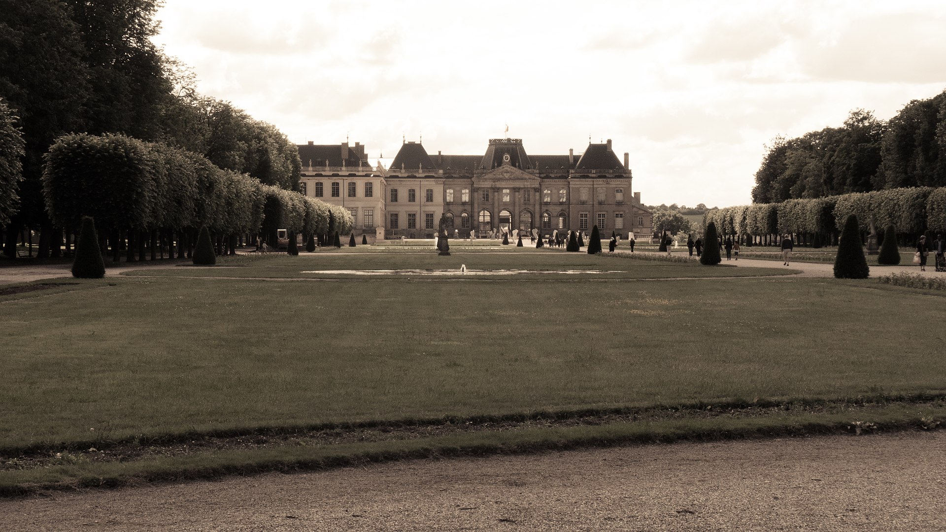 Château_de_Lunéville_-_panoramio.jpg