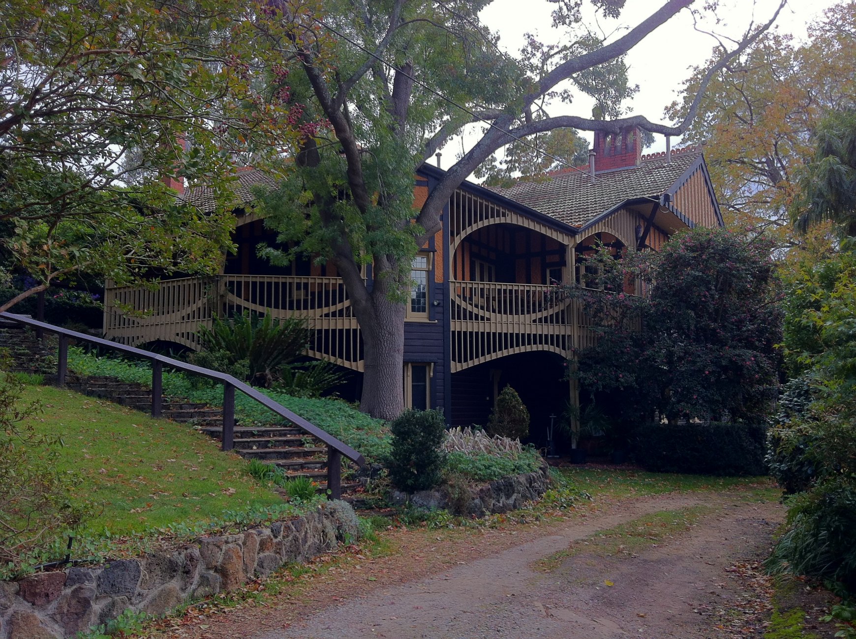 Chadwick_house_in_Eaglemont,_Victoria_Australia.jpg