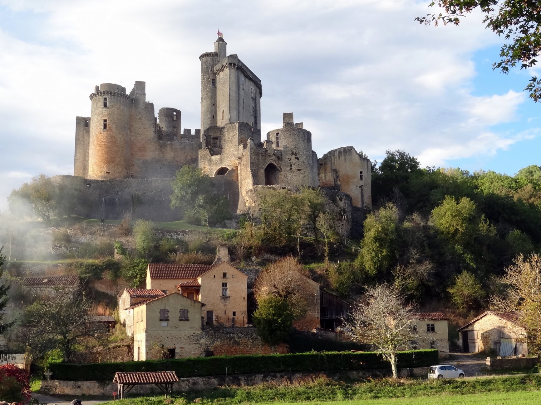 chateau-de-Bonaguil-2.jpg