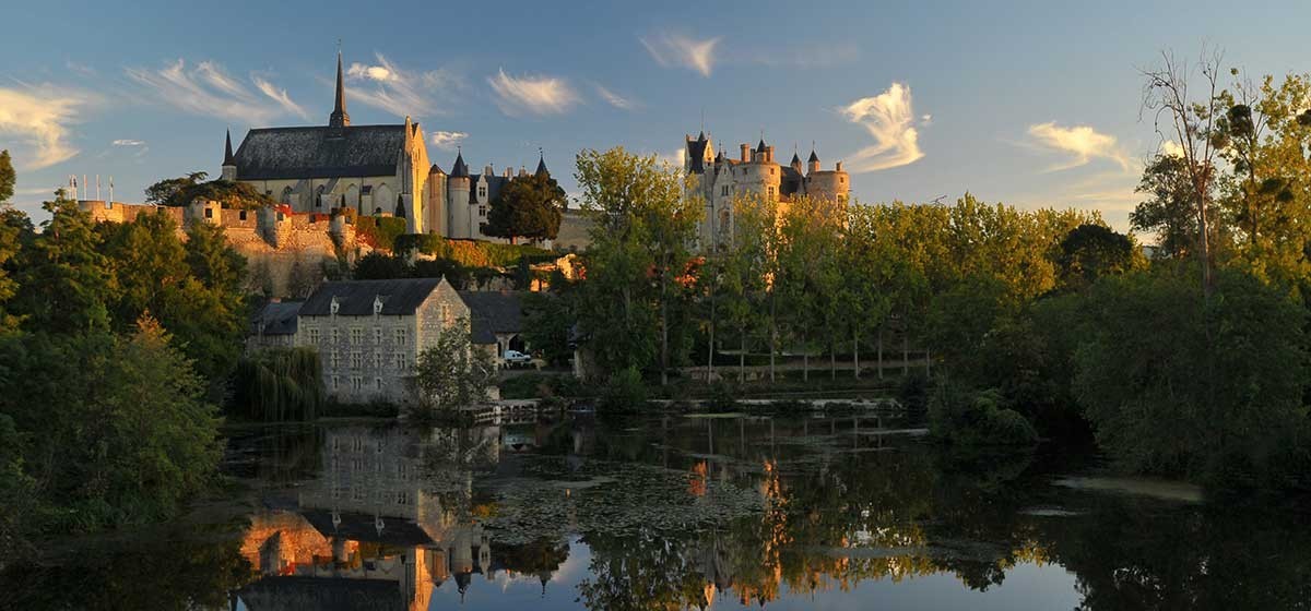 chateau-de-montreuil-bellay.jpg