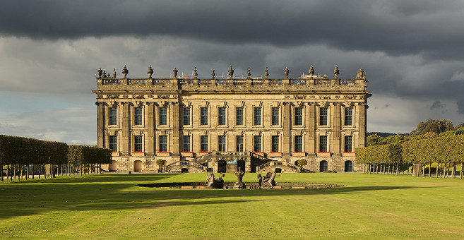 Chatsworth_House_1681.jpg