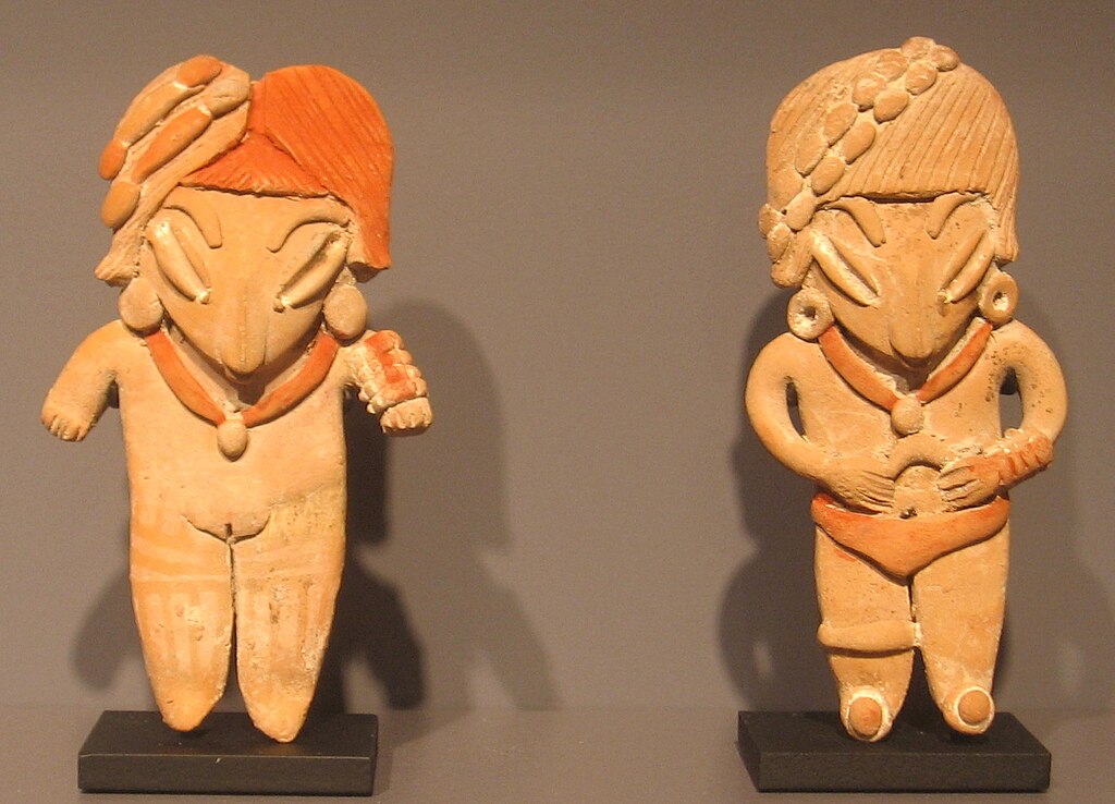 Chupicuaro_culture_figurines_(Snite).jpg