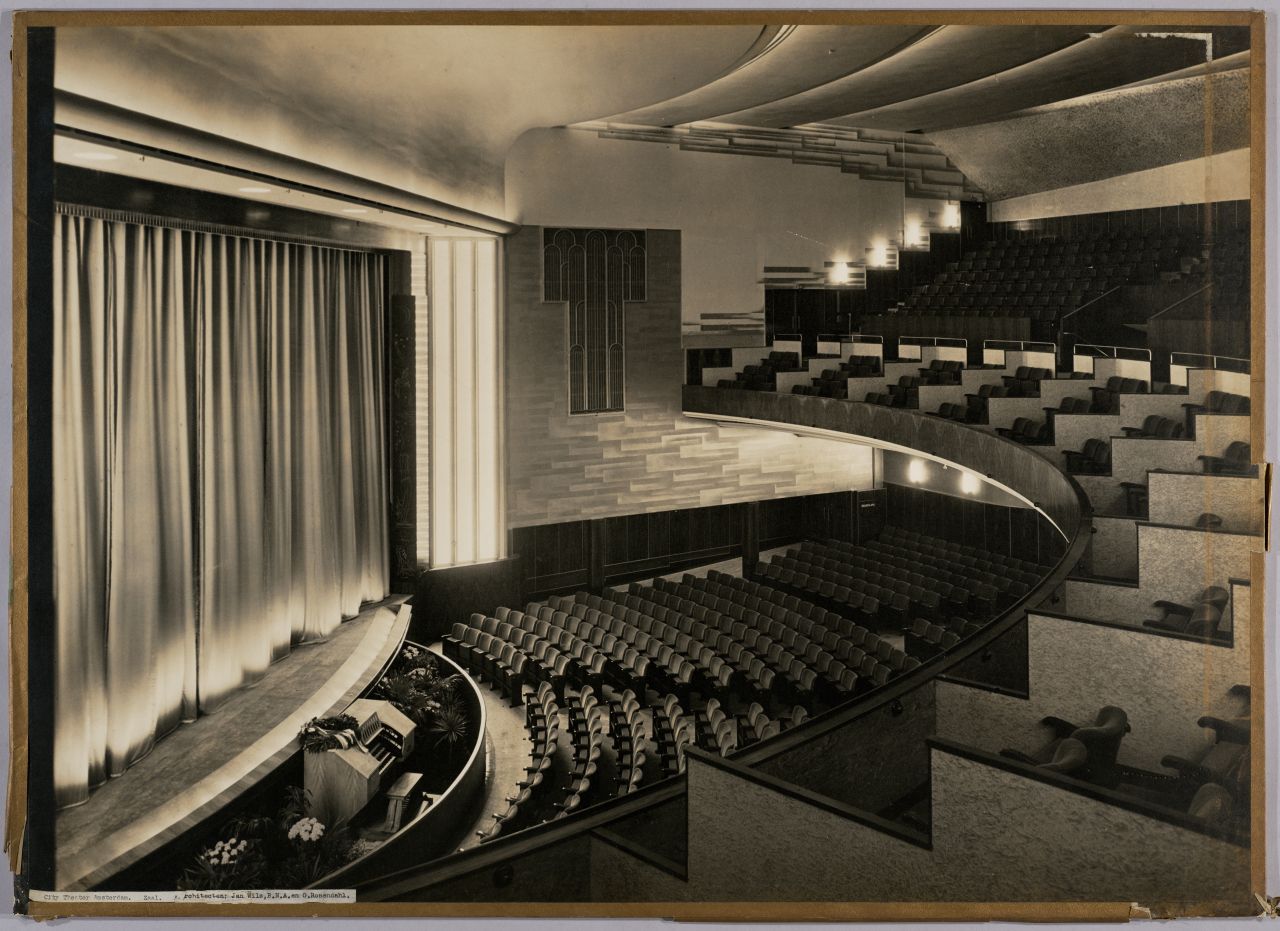 City_Theater_-_City_Theatre_(5415224445).jpg