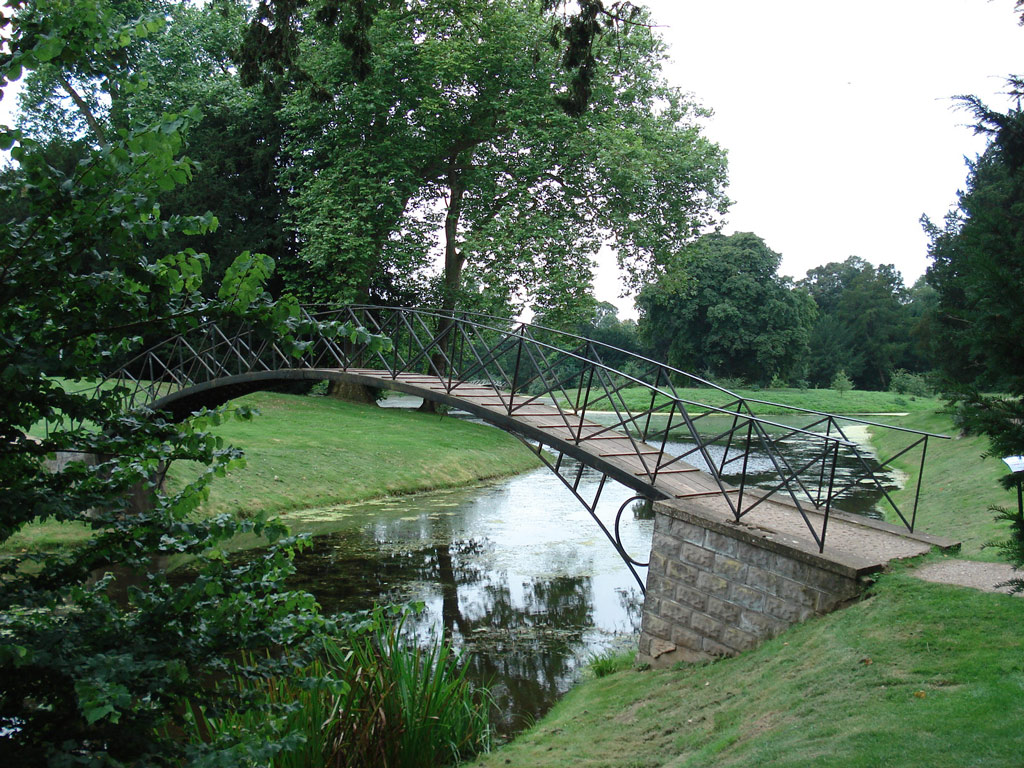 croome_park_bridge_original.jpg