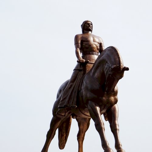 Cser Károlyu665-a41523-5f622ecc49ea6-4672be28f87969510ea15633_4.jpg
