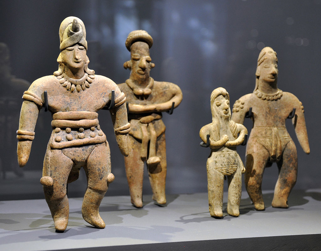 Cultures_précolombiennes_MRAH_Colima_Jalisco_Figurines_02_10_2011.jpg