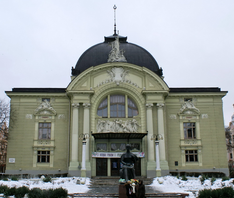 CV_theatre_1.jpg
