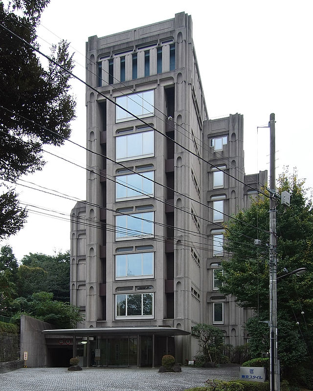 Daibiru_Kōjimachi 1976.jpg