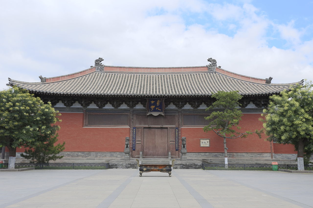Datong_Shanhua_Si_2013.08.29_12-24-09.jpg