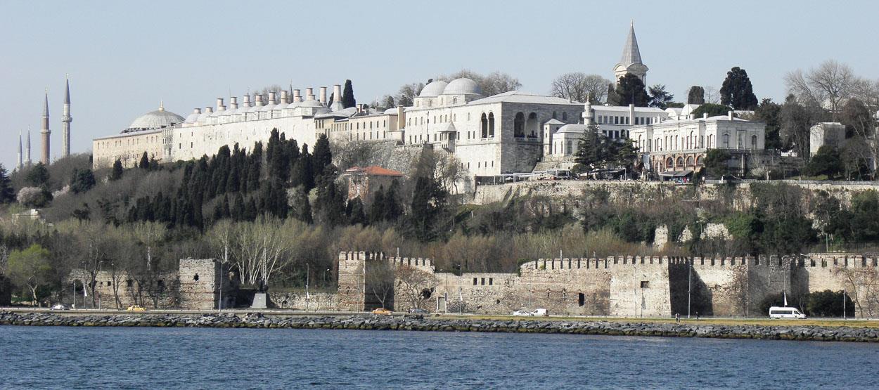 destinations-topkapi-palace-hero.jpg
