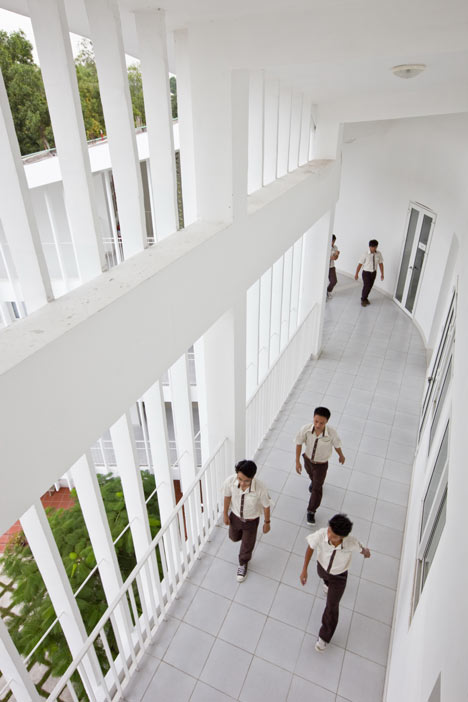 dezeen_Binh-Duong-School-by-Vo-Trong-Nghia_5.jpg