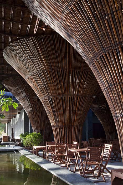 dezeen_Kontum-Indochine-Cafe-by-Vo-Trong-Nghia-Architects_14.jpg