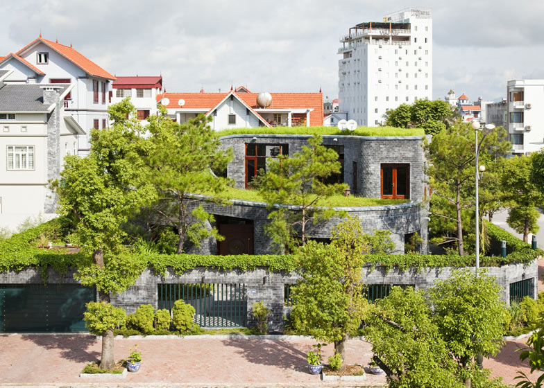 dezeen_Stone-House-by-Vo-Trong-Nghia_ss_5.jpg