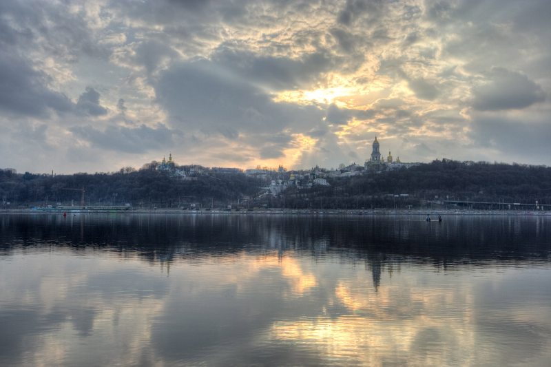 dnepr-vid-na-lavru-2.jpg