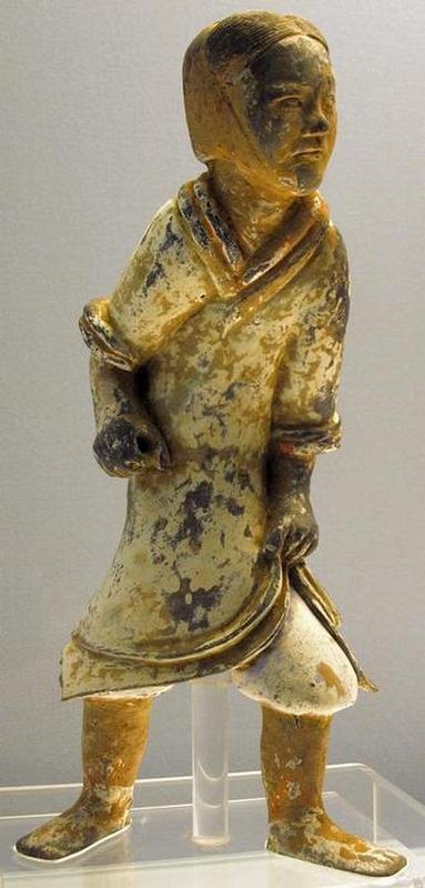 EasternHan-ColouredPotteryFigurine-ShanghaiMuseum-Mayb27-08.jpg