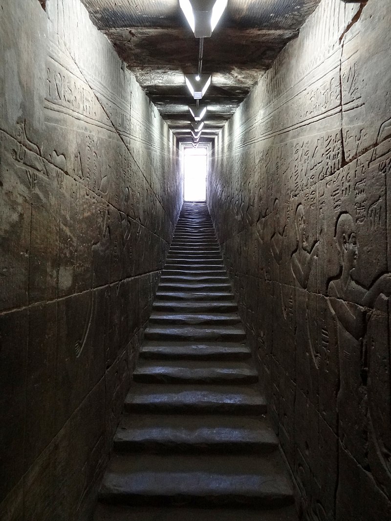 Edfu_Tempel_46.jpg