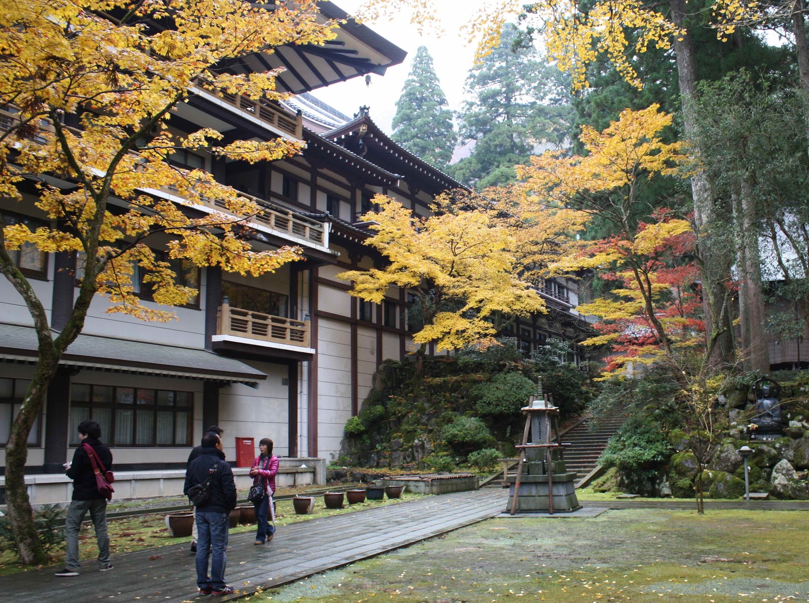Eiheiji Main Temple.jpg