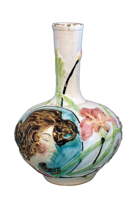 EliseuVisconti-C813-Moringa_decorada_com_perfil_e_flores_–.jpg