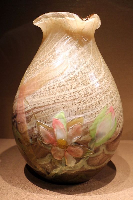 Emile_gallé,_vaso_ninfee (1).jpg