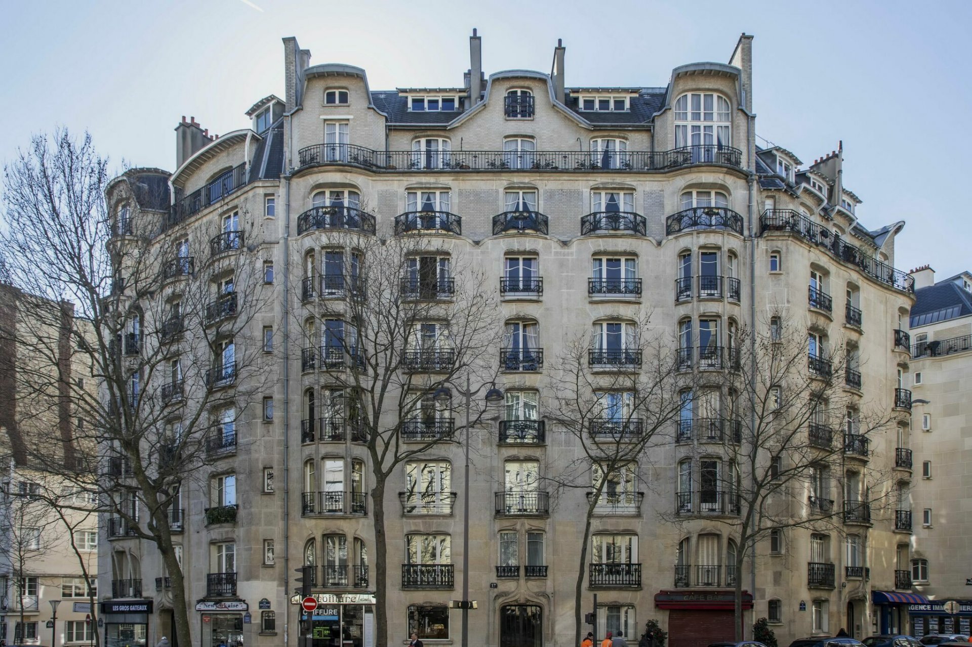 Ensemble_immobilier_rue_Agar_1.jpg