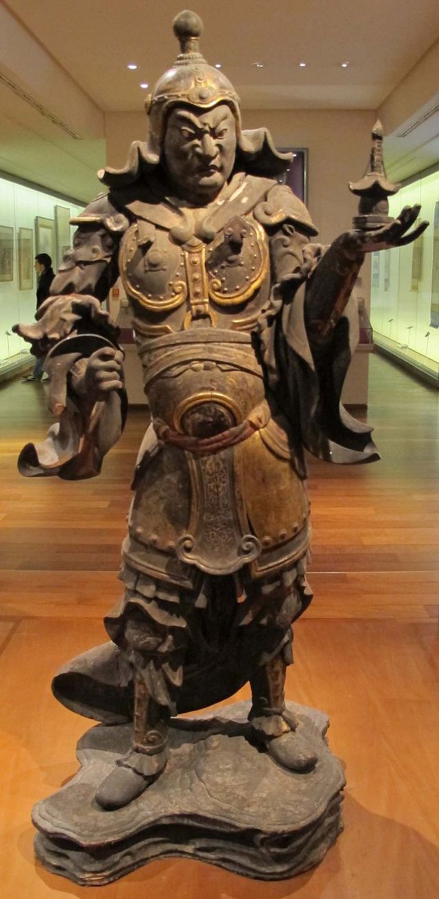 Epoca_di_kamakura,_bishamon-ten,_re_guardiano_del_nord_(vaisravana),_1210_ca..JPG