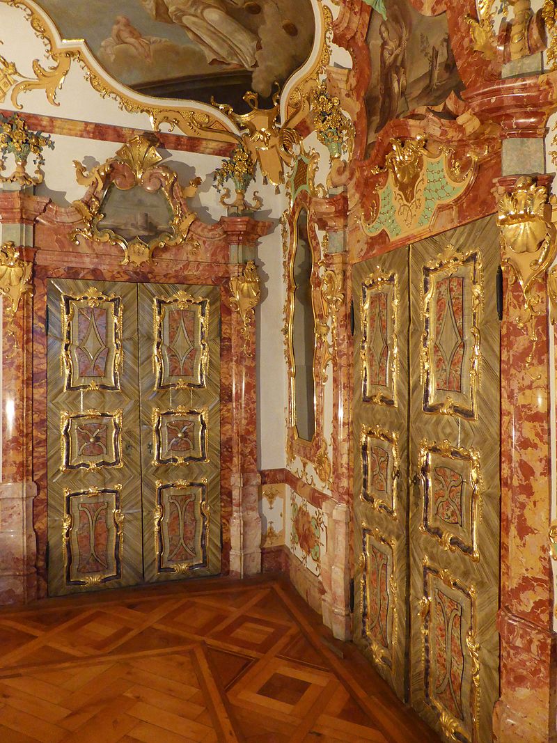 Fürstäbtliche_Residenz,_Türen_(4).jpg